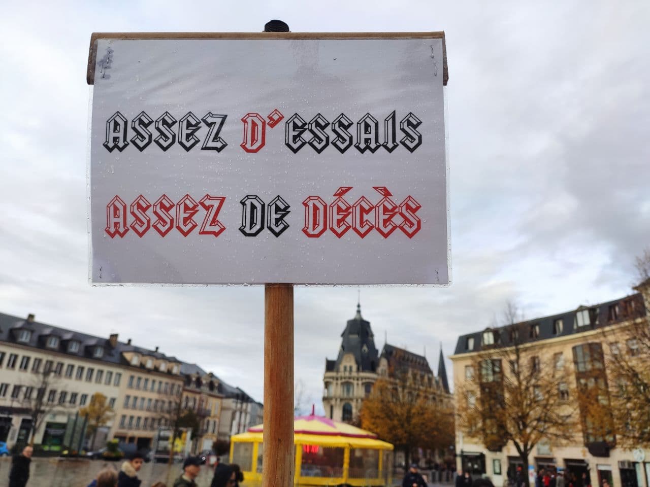 Assez d'essais